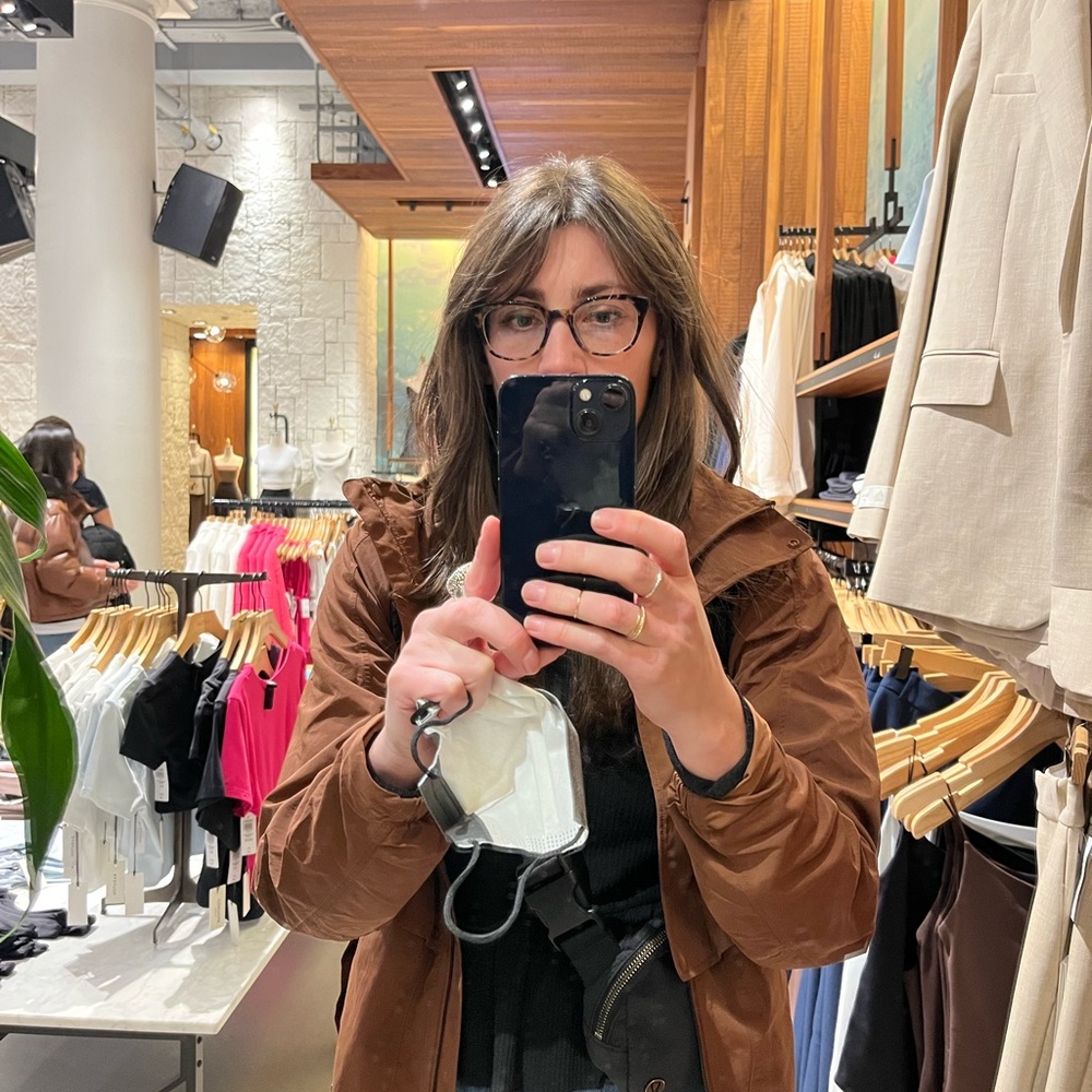 Meet your Posher, Jen